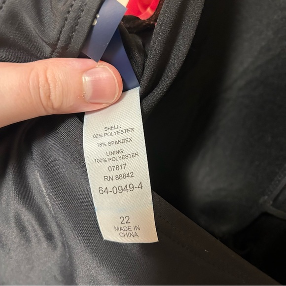 Chlorine Resistant Tankini swim top - 42 D/DD - Picture 7 of 9